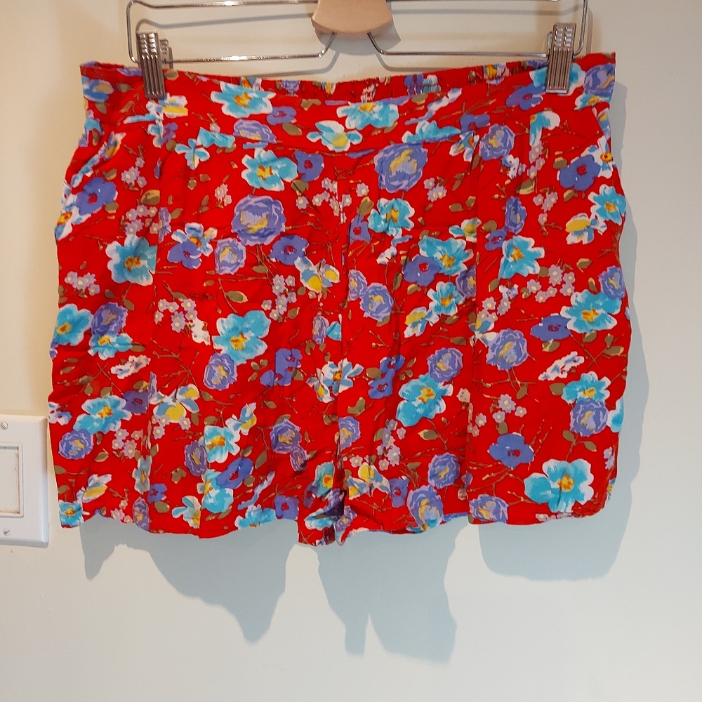 ❣️Ladies Majora floral shorts size L (#298)